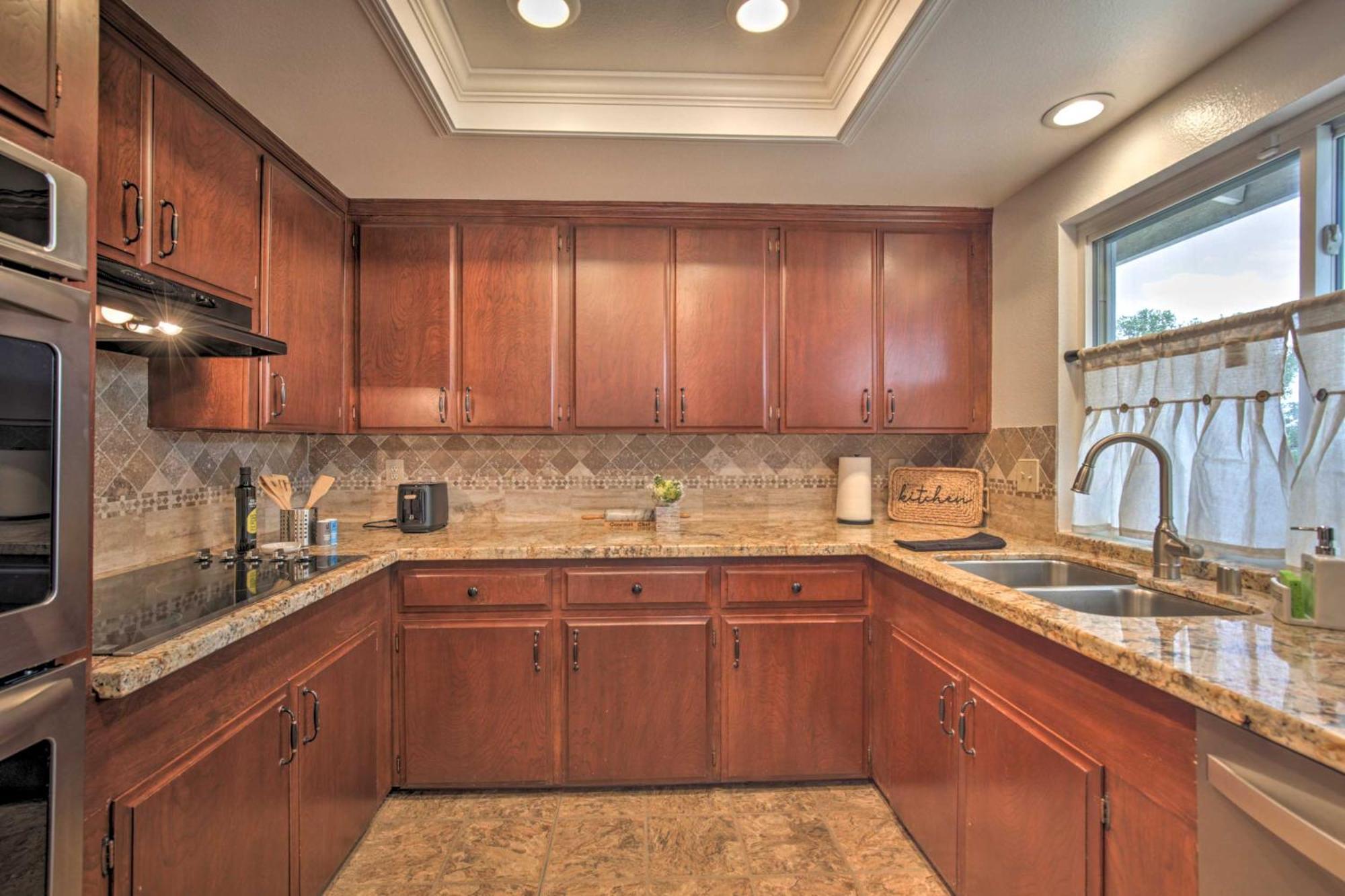 Family-Friendly Poway Home With Private Pool! Exterior photo